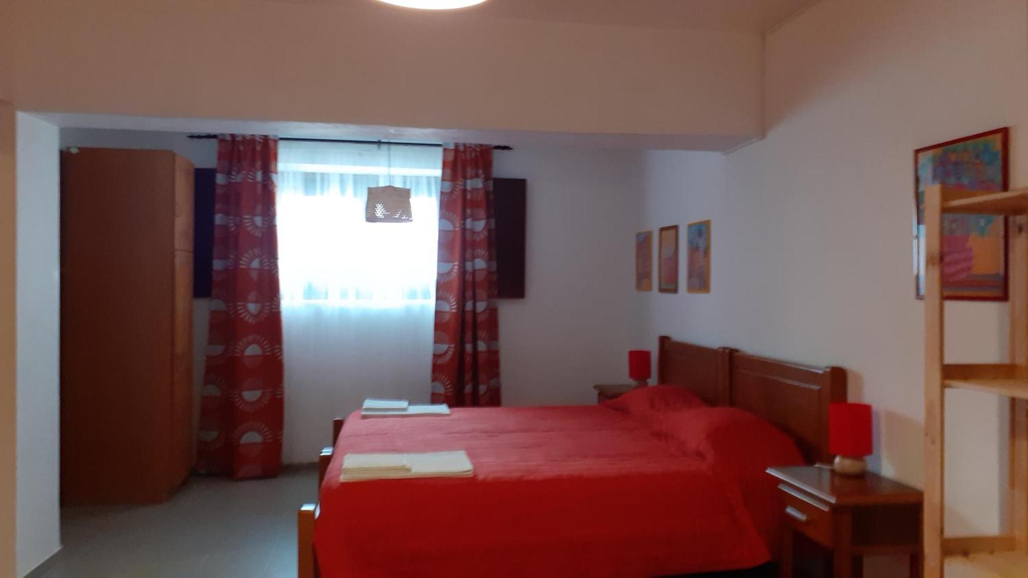 Casa Da Tauria Hotel Atouguia Da Baleia Szoba fotó